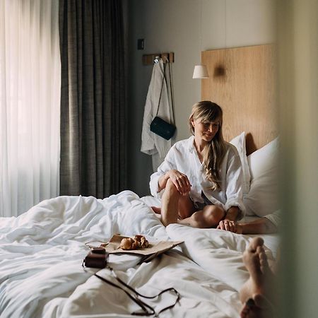 Hotel Brosundet Олесун Екстериор снимка