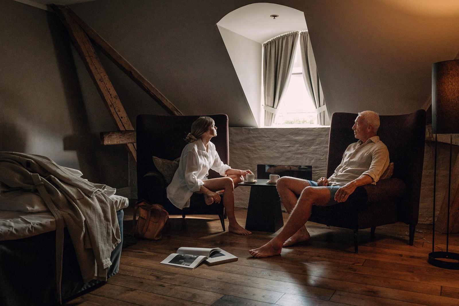 Hotel Brosundet Олесун Екстериор снимка